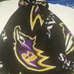 RAVENS HAT AND SCARF SET